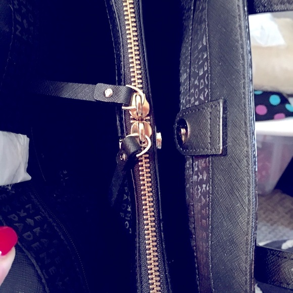 Kate Spade Handbag - Picture 3 of 7